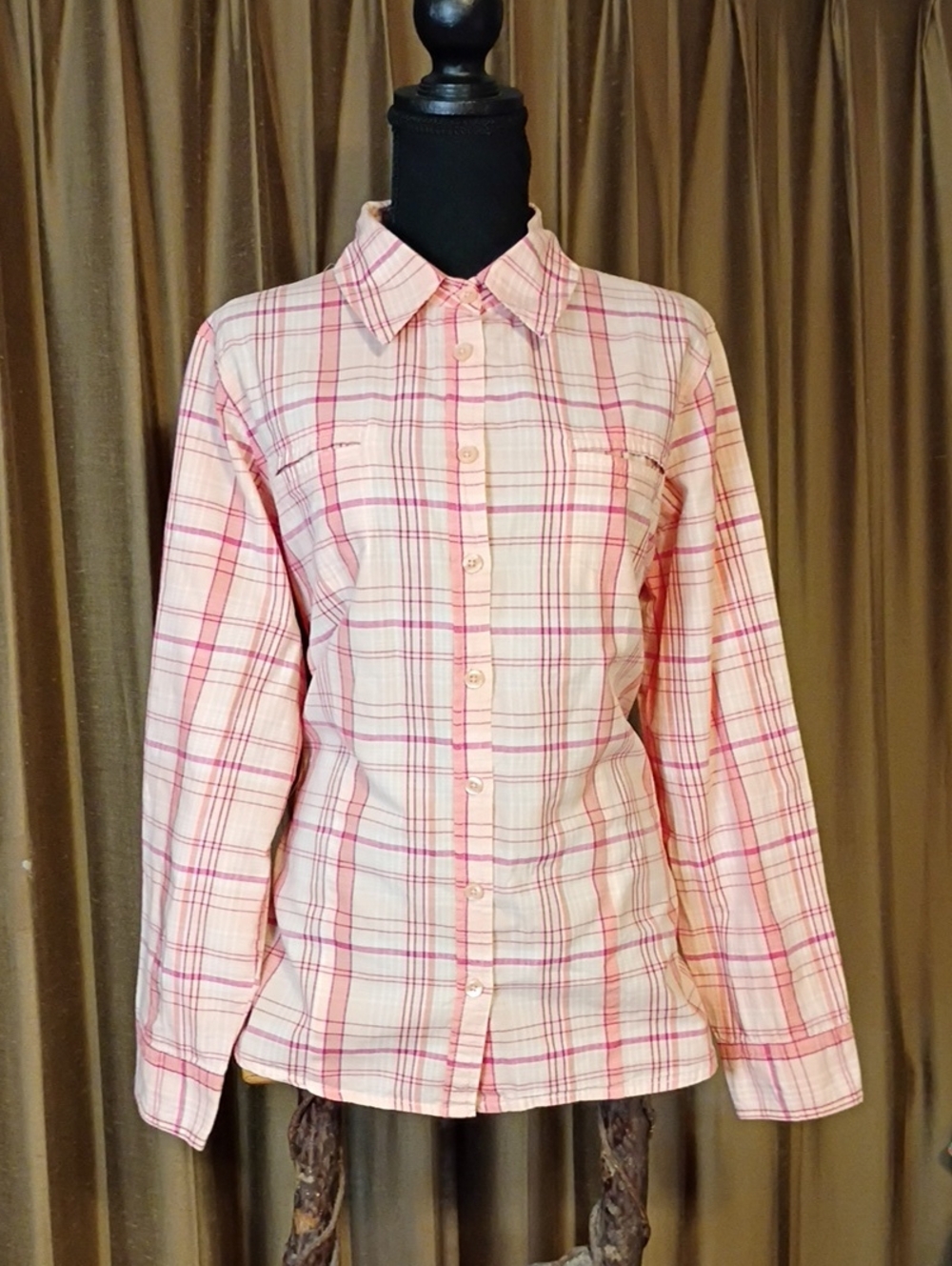 Women's Pink Plaid Button-Down Shirt with Collar